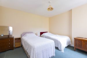 Photo 11- click for photo gallery